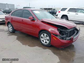 2007 Kia Optima LX with VIN KNAGE123075124258, listed as a IAAI auction lot 41776933 with 197,539 mi miles. Bid and sale history available at carsss.com. Image 1.