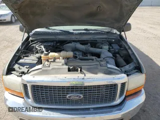 2000 Ford Excursion Limited с VIN 1FMNU43S3YEE17718, выставлен на аукционе Copart как лот 56458175 с пробегом 207 715 миль миль и Списание • Salvage title. История ставок и продаж доступна на DreamBid. Изображение 12.