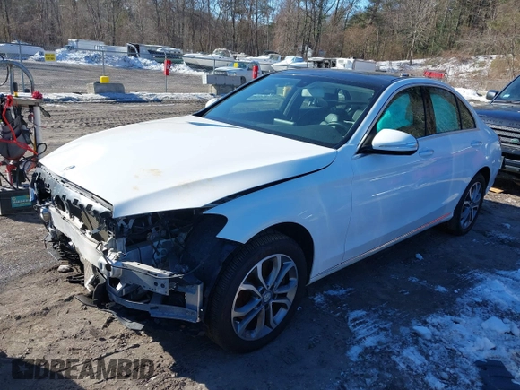 2015 Mercedes-Benz C-Class C 300 Luxury with VIN 55SWF4KB2FU006485, listed as a IAAI auction lot 41577703 with 116,099 mi miles. Bid and sale history available at carsss.com. Image 19.