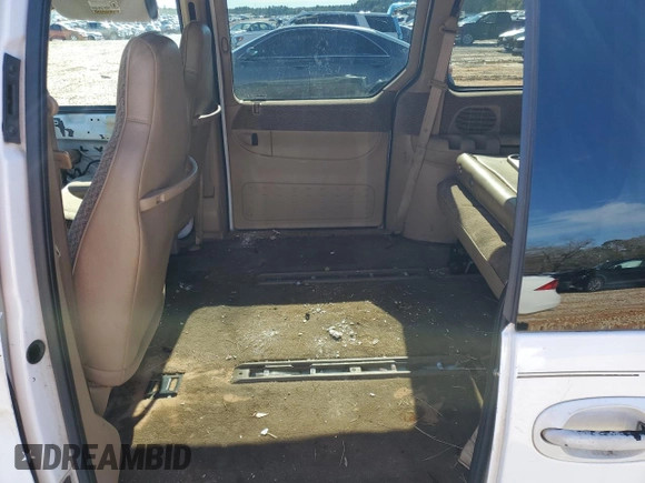 2000 Dodge Caravan SE with VIN 2B4GP45G5YR765095, listed as a Copart auction lot 89315385 with Not Provided miles and Salvage Title. Bid and sale history available at carsss.com. Image 10.