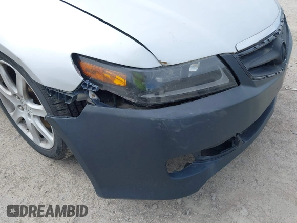 2004 Acura TSX with VIN JH4CL96834C002818, listed as a IAAI auction lot 42258429 with 265,739 mi miles and . Bid and sale history available at DreamBid. Image 12.
