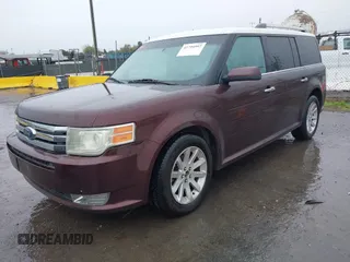 2009 Ford Flex SEL with VIN 2FMEK62C19BA07444, listed as a IAAI auction lot 41794997 with 188,867 mi miles. Bid and sale history available at carsss.com. Image 2.