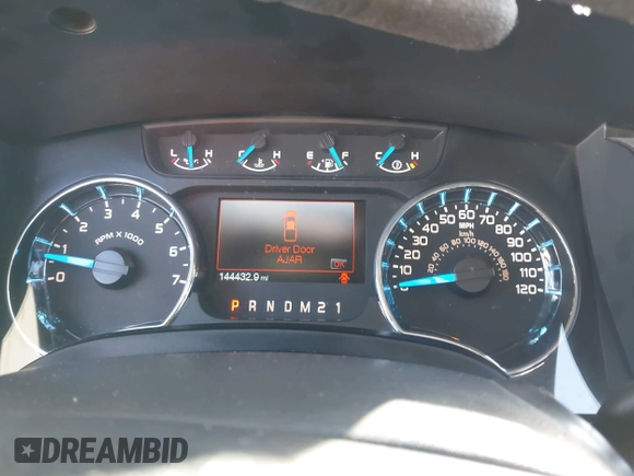 2014 Ford F-150 XL with VIN 1FTFW1CT8EKF75494, listed as a IAAI auction lot 41403654 with 144,432 mi miles. Bid and sale history available at carsss.com. Image 7.