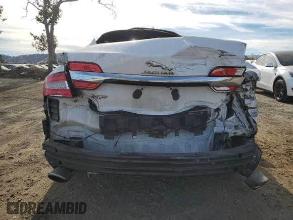 2015 Jaguar XF I4 T Premium with VIN SAJWA0FS1FPU87579, listed as a Copart auction lot 75460554 with 0 mi miles and Clean Title. Bid and sale history available at carsss.com. Image 6.