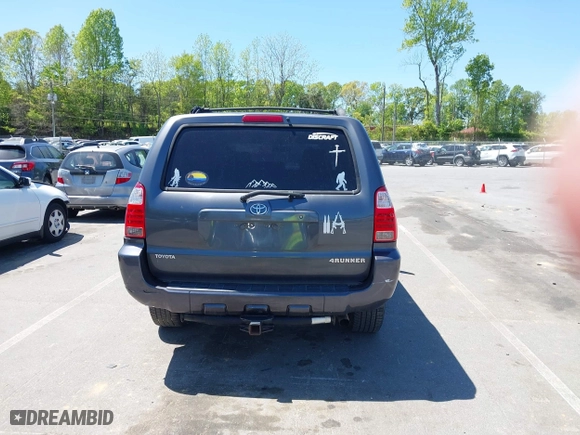 2006 Toyota 4Runner SR5 with VIN JTEBU14R668060785, listed as a IAAI auction lot 42072120 with 232,129 mi miles. Bid and sale history available at carsss.com. Image 16.