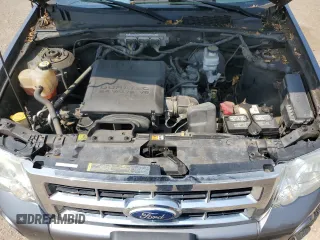 2012 Ford Escape XLT z VIN 1FMCU9DG8CKB35535, wystawiony jako Copart lot #60202675 z przebiegiem 205 750 mil mil oraz Szkoda całkowita • Salvage title. Historia ofert i sprzedaży dostępna na DreamBid. Obrazek 12.