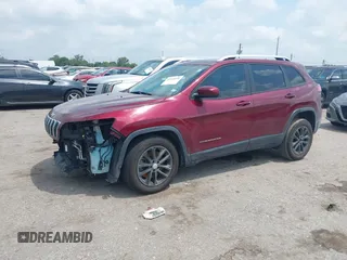 2020 Jeep Cherokee Latitude с VIN 1C4PJLCBXLD506409, выставлен на аукционе IAAI как лот 42110399 с пробегом 64 332 миль миль и . История ставок и продаж доступна на DreamBid. Изображение 18.