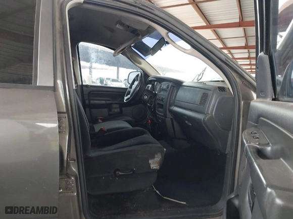 2005 Dodge Ram 1500 SLT with VIN 1D7HA18D65S319188, listed as a IAAI auction lot 41736415 with 219,539 mi miles. Bid and sale history available at carsss.com. Image 5.