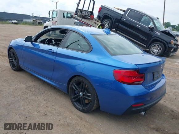 2018 BMW 2 Series M240i with VIN WBA2J5C55JVB27907, listed as a IAAI auction lot 42706522 with 39,097 mi miles and . Bid and sale history available at DreamBid. Image 3.