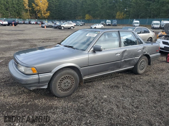 1988 Toyota Camry LE z VIN JT2SV22E0J0237998, wystawiony jako Copart lot #78850584 z przebiegiem 165 880 mil mil oraz Szkoda całkowita • Salvage title. Historia ofert i sprzedaży dostępna na DreamBid. Obrazek 1.