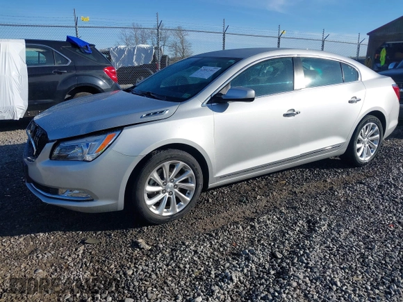 2014 Buick LaCrosse with VIN 1G4GA5G33EF215381, listed as a IAAI auction lot 42092301 with 36,625 mi miles. Bid and sale history available at carsss.com. Image 18.