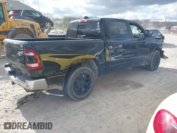 2019 Ram 1500 Big Horn z VIN 1C6SRFFTXKN524482, wystawiony jako IAAI lot #42012837 z przebiegiem 117 176 mil mil oraz . Historia ofert i sprzedaży dostępna na DreamBid. Obrazek 4.