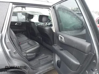 2017 Nissan Pathfinder SV with VIN 5N1DR2MM9HC606595, listed as a IAAI auction lot 41768647 with 144,724 mi miles. Bid and sale history available at carsss.com. Image 8.