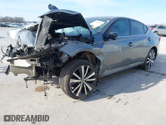2020 Nissan Altima SR z VIN 1N4BL4CVXLC167148, wystawiony jako IAAI lot #41857964 z przebiegiem 111 344 mil mil oraz . Historia ofert i sprzedaży dostępna na DreamBid. Obrazek 17.