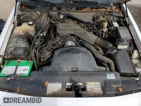 1995 Mercury Grand Marquis LS z VIN 2MELM75WXSX700022, wystawiony jako Copart lot #85558564 z przebiegiem 160 658 mil mil oraz Szkoda całkowita • Salvage title. Historia ofert i sprzedaży dostępna na DreamBid. Obrazek 12.