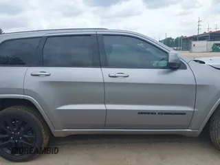 2017 Jeep Grand Cherokee Altitude with VIN 1C4RJEAG9HC788932, listed as a IAAI auction lot 42068148 with 161,325 mi miles and . Bid and sale history available at DreamBid. Image 14.