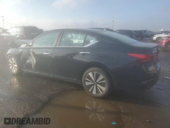 2022 Nissan Altima 2.5 SV with VIN 1N4BL4DV0NN339984, listed as a Copart auction lot 80937944 with 60,803 mi miles and Salvage Title. Bid and sale history available at carsss.com. Image 2.