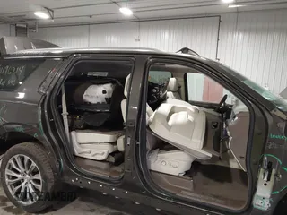 2021 GMC Yukon Denali with VIN 1GKS2DKL8MR409483, listed as a IAAI auction lot 41196214 with 62,684 mi miles. Bid and sale history available at carsss.com. Image 6.