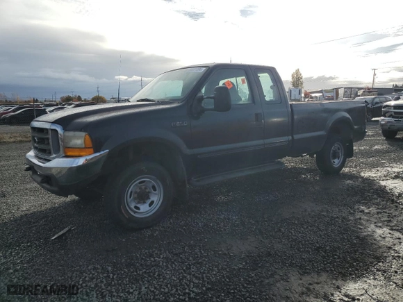 1999 Ford Super Duty F-250 XL with VIN 1FTNX21S7XED85129, listed as a Copart auction lot 80031894 with 176,769 mi miles and Salvage Title. Bid and sale history available at carsss.com. Image 1.