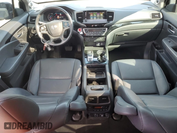 2021 Honda Pilot Touring 8-Passenger with VIN 5FNYF5H96MB033111, listed as a Copart auction lot 44386445 with 41,814 mi miles and Salvage Title. Bid and sale history available at DreamBid. Image 8.