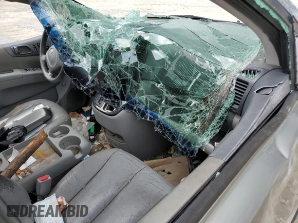 2012 Kia Sedona EX with VIN KNDMH4C71C6427585, listed as a Copart auction lot 62286314 with 0 mi miles and Salvage Title. Bid and sale history available at carsss.com. Image 8.