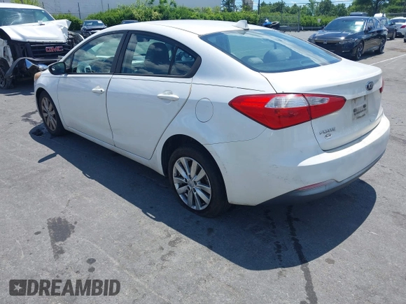 2014 Kia Forte LX with VIN KNAFX4A61E5055158, listed as a IAAI auction lot 42212501 with 224,830 mi miles and . Bid and sale history available at carsss.com. Image 3.