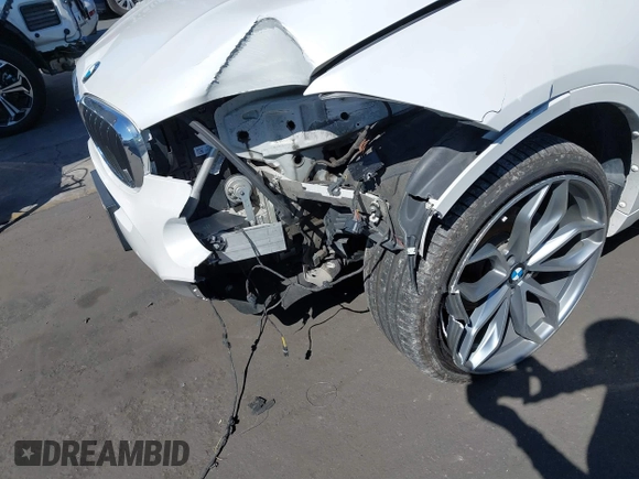 2018 BMW X6 xDrive35i with VIN 5UXKU2C5XJ0X50408, listed as a IAAI auction lot 41798784 with 69,134 mi miles. Bid and sale history available at carsss.com. Image 6.