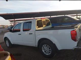 2021 Nissan Frontier SV z VIN 1N6ED0EA3MN710382, wystawiony jako IAAI lot #42083600 z przebiegiem 43 022 mil mil oraz . Historia ofert i sprzedaży dostępna na DreamBid. Obrazek 14.