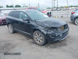 2017 Volvo XC60 Inscription with VIN YV440MDU4H2064609, listed as a IAAI auction lot 42462472 with 84,731 mi miles and . Bid and sale history available at DreamBid. Image 1.