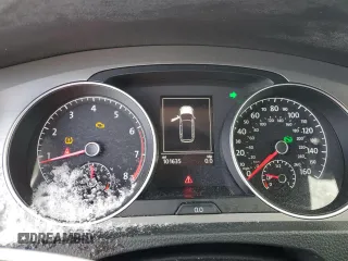 2016 Volkswagen Golf SportWagen TSI SE with VIN 3VWC17AUXGM517315, listed as a Copart auction lot 45204175 with 101,635 mi miles and Salvage Title. Bid and sale history available at carsss.com. Image 9.