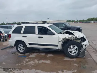 2006 Jeep Grand Cherokee Laredo with VIN 1J4GS48K06C172214, listed as a IAAI auction lot 41952499 with 167,208 mi miles. Bid and sale history available at carsss.com. Image 13.