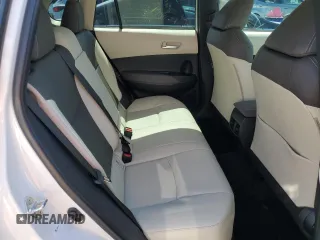 2022 Toyota Corolla Cross XLE z VIN 7MUDAABG7NV029746, wystawiony jako Copart lot #57632995 z przebiegiem 26 262 mil mil oraz Szkoda całkowita • Salvage title. Historia ofert i sprzedaży dostępna na DreamBid. Obrazek 11.