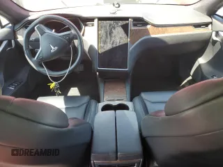 2018 Tesla Model S 75D with VIN 5YJSA1E20JF297943, listed as a Copart auction lot 52164325 with 46,051 mi miles and Salvage title. Bid and sale history available at DreamBid. Image 8.