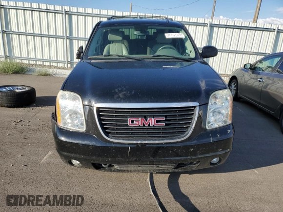 2007 GMC Yukon SLT with VIN 1GKFK13007J148406, listed as a Copart auction lot 67175134 with 175,936 mi miles and Salvage Title. Bid and sale history available at carsss.com. Image 5.