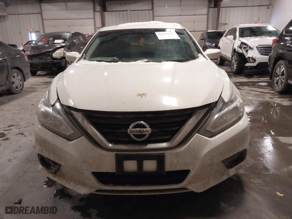 2018 Nissan Altima 2.5 SL with VIN 1N4AL3AP4JC260710, listed as a IAAI auction lot 41593136 with 133,367 mi miles. Bid and sale history available at carsss.com. Image 12.
