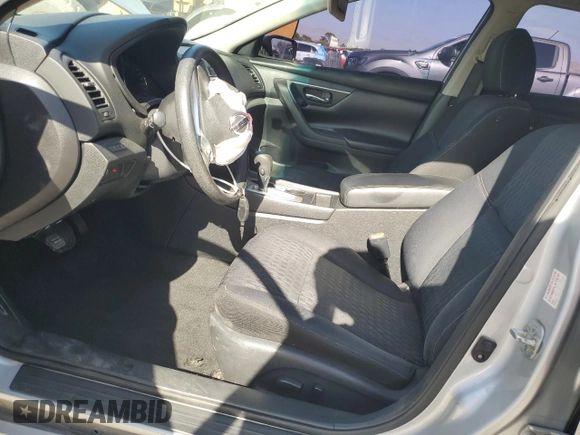 2016 Nissan Altima SR z VIN 1N4AL3AP1GC245512, wystawiony jako Copart lot #63930185 z przebiegiem 127 594 mil mil oraz Szkoda całkowita • Salvage title. Historia ofert i sprzedaży dostępna na DreamBid. Obrazek 7.