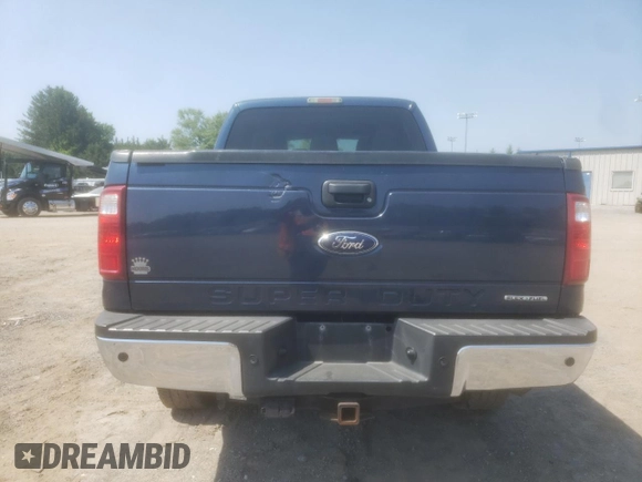 2015 Ford F-250 Lariat with VIN 1FT7W2B61FED50663, listed as a Copart auction lot 58500885 with 261,619 mi miles and Salvage title. Bid and sale history available at DreamBid. Image 6.