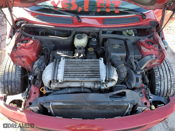 2004 MINI Cooper Hardtop S with VIN WMWRE33464TD81592, listed as a Copart auction lot 42731275 with 203,286 mi miles and Salvage Title. Bid and sale history available at carsss.com. Image 11.