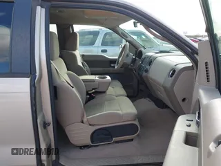 2008 Ford F-150 STX с VIN 1FTRX12WX8FB96483, выставлен на аукционе IAAI как лот 41516003 с пробегом 119 351 миль миль и . История ставок и продаж доступна на DreamBid. Изображение 5.