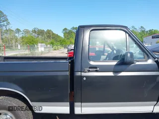 1995 Ford F-150 with VIN 1FTDF15YXSLB17767, listed as a IAAI auction lot 41953525 with Not provided miles and . Bid and sale history available at DreamBid. Image 13.