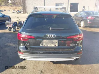 2017 Audi allroad Premium Plus with VIN WA18NAF43HA124770, listed as a IAAI auction lot 41083530 with 101,781 mi miles. Bid and sale history available at carsss.com. Image 17.