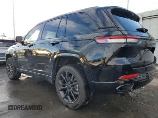 2023 Jeep Grand Cherokee 30th Anniversary with VIN 1C4RJYB61P8905525, listed as a Copart auction lot 43347335 with 18,814 mi miles and Salvage title. Bid and sale history available at DreamBid. Image 2.