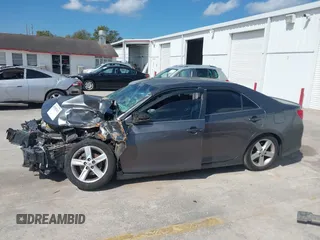 2014 Toyota Camry L with VIN 4T1BF1FK2EU390116, listed as a IAAI auction lot 41705712 with 1 mi miles. Bid and sale history available at carsss.com. Image 14.