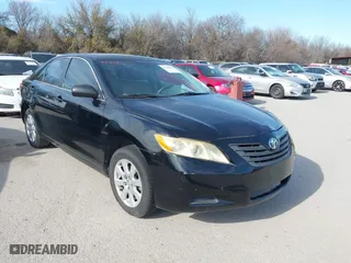 2008 Toyota Camry LE with VIN 4T1BE46K68U261501, listed as a IAAI auction lot 41681979 with 189,194 mi miles. Bid and sale history available at carsss.com. Image 1.