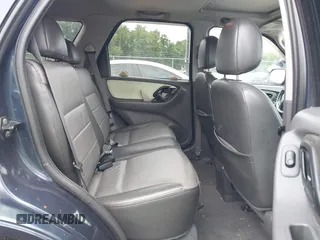 2003 Ford Escape XLT Popular 2 with VIN 1FMYU93183KD19909, listed as a IAAI auction lot 42518631 with 182,933 mi miles and . Bid and sale history available at DreamBid. Image 8.