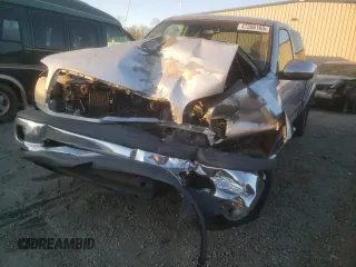 2000 Toyota Tundra SR5 with VIN 5TBRT3418YS009579, listed as a Copart auction lot 47286165 with 195,182 mi miles and Salvage Title. Bid and sale history available at DreamBid. Image 1.