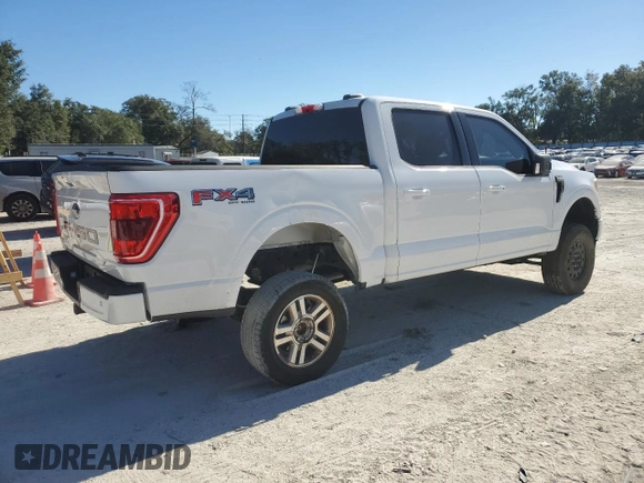 2021 Ford F-150 XL with VIN 1FTFW1E53MFB07307, listed as a Copart auction lot 82462784 with 70,171 mi miles and Salvage Title. Bid and sale history available at carsss.com. Image 3.