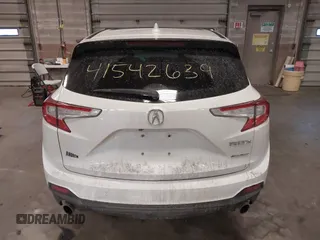 2019 Acura RDX w/Advance Pkg with VIN 5J8TC2H72KL016172, listed as a IAAI auction lot 41542639 with 105,104 mi miles. Bid and sale history available at carsss.com. Image 16.