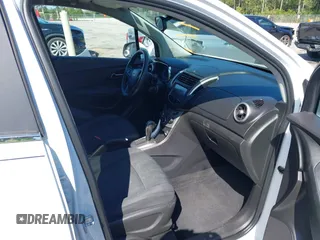 2016 Chevrolet Trax LT with VIN 3GNCJLSB5GL141743, listed as a IAAI auction lot 41795102 with 159,024 mi miles. Bid and sale history available at carsss.com. Image 5.