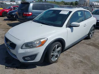 2013 Volvo C30 T5 with VIN YV1672MK1D2301684, listed as a IAAI auction lot 42041442 with 112,034 mi miles and . Bid and sale history available at DreamBid. Image 2.